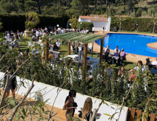 Jardí Oasis Begur, Jardins Arnau