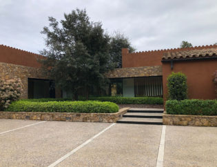 Jardí a Torrent 01 Begur, Jardins Arnau